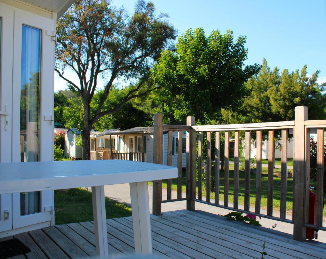 Camping Lou Cabasson Bormes-les-Mimosas Exterior photo