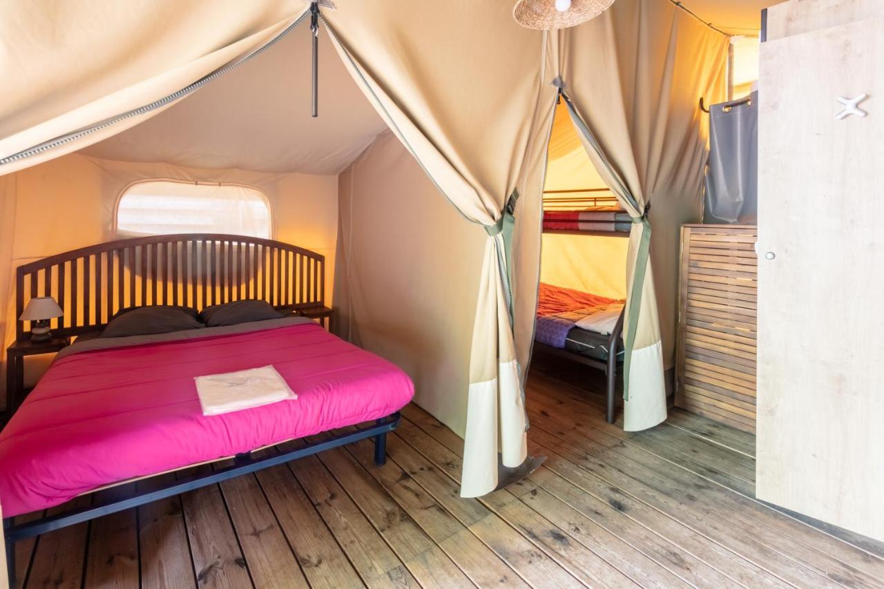 Camping Lou Cabasson Bormes-les-Mimosas Exterior photo